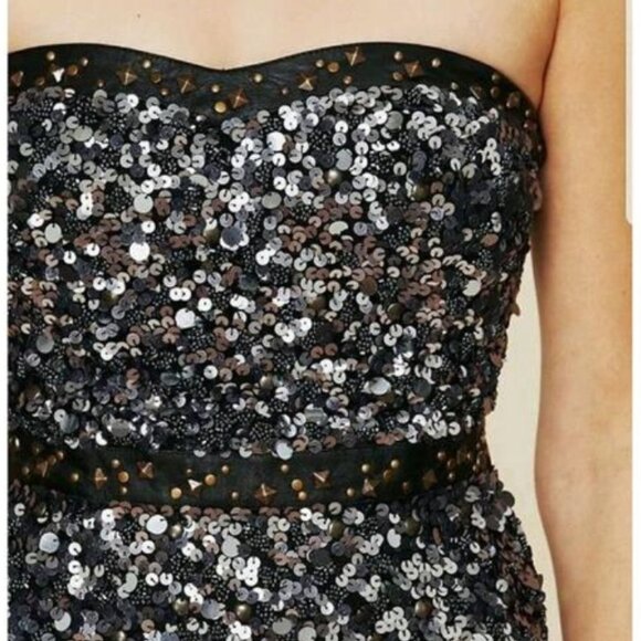 New Free People Gunmetal Black & Grey Sequins & Leather Strapless Mini Dress - Picture 4 of 15